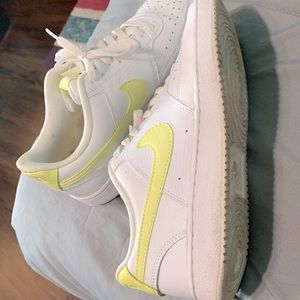 Nike air force 1 court low